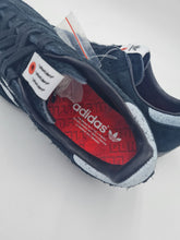 Load image into Gallery viewer, 2016 adidas Consortium x Livestock Samba UK 8 Deadstock