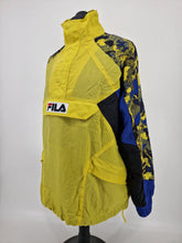 Load image into Gallery viewer, 2018 Fila Born in Biella Smok Pullover M Yellow Blue
