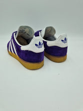 Load image into Gallery viewer, 2016 adidas Originals Gazelle Indoor UK 8 Purple White OG Box Preloved
