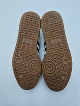 Load image into Gallery viewer, Vintage adidas Originals Universal UK 9 made in Yugoslavia
