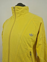 Load image into Gallery viewer, Vintage adidas Originals Lightweight Jacket S Yellow
