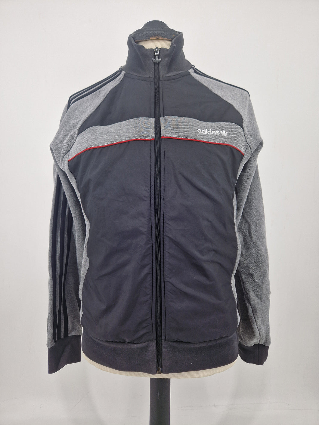 2016 adidas Originals Itasca Track Top Black Grey Red M
