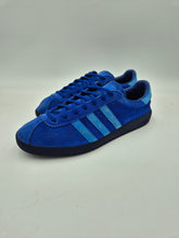 Load image into Gallery viewer, adidas Originals Bermuda Marine UK 10 Preloved OG Box
