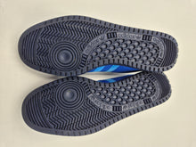 Load image into Gallery viewer, adidas Originals Bermuda Marine UK 10 Preloved OG Box
