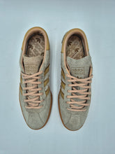 Load image into Gallery viewer, 2018 adidas Originals Tobacco UK 10 Ash Pearl Carboard Preloved
