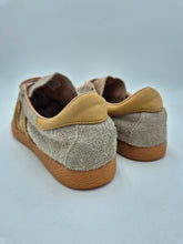Load image into Gallery viewer, 2018 adidas Originals Tobacco UK 10 Ash Pearl Carboard Preloved

