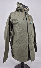 Load image into Gallery viewer, Vintage 90s Helly Hansen Raincoat Jacket L Forest Green
