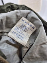 Load image into Gallery viewer, Vintage 90s Helly Hansen Raincoat Jacket L Forest Green
