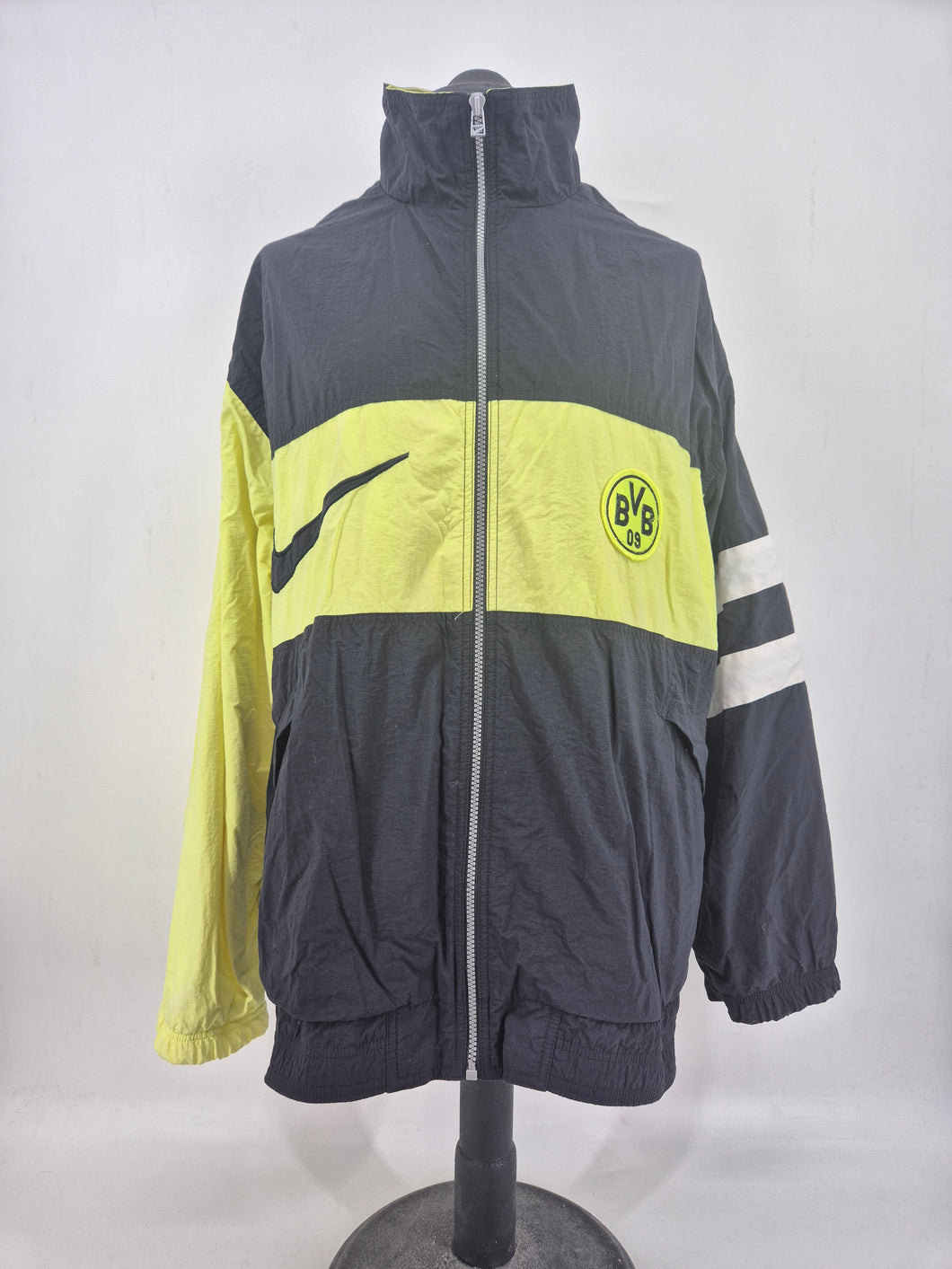 1995/96 Nike
Borussia Dortmund 95 Tracksuit Top Training Shell Jacket XXL Black Yellow