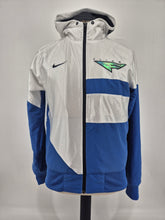 Load image into Gallery viewer, Nike Flight Track Top S Blue White
