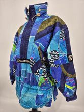 Load image into Gallery viewer, Vintage Saloman Ski Anorak L Crazy Pattern Blue Purple
