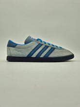 Load image into Gallery viewer, 2015 adidas Originals Tahiti UK 9.5 Preloved

