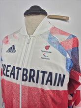Load image into Gallery viewer, 2020 adidas Paralympics Team GB LW Podium Jacket M BNWT
