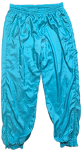 Load image into Gallery viewer, Vintage Puma Full Tracksuit D7 L XL Green Blue made in Taiwan
