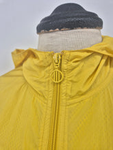Load image into Gallery viewer, 2018 adidas Originals Pop Samstag Anorak Yellow M Pullover WB
