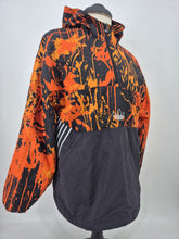 Load image into Gallery viewer, 2020 adidas Originals Tlm 02 Wb Flame Colorblock WB OH L Preloved
