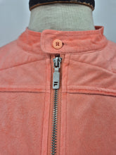 Load image into Gallery viewer, Fila Terrinda 80s Casual Classics Exclusive Track Top L XL Fresh Coral
