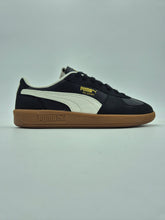 Load image into Gallery viewer, BNIB Puma Palermo Premium Leather Trainers Black White 8 8.5 9 10
