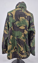 Load image into Gallery viewer, Vintage Highlander Tempest Waterproof Jacket XL Camouflage
