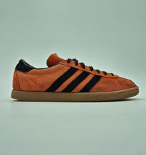 Load image into Gallery viewer, 2015 adidas Originals Trinidad Island Series UK 9 Preloved
