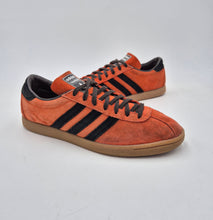 Load image into Gallery viewer, 2015 adidas Originals Trinidad Island Series UK 9 Preloved
