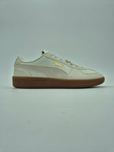 Load image into Gallery viewer, BNIB Puma Palermo Premium Leather Trainers Warm White 8 9
