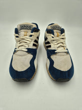 Load image into Gallery viewer, 1996 adidas Originals Oregon Ultra Tech UK 10.5 made in Korea
