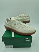 Load image into Gallery viewer, BNIB Puma Palermo Premium Leather Trainers Warm White 8 9
