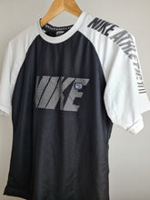 Load image into Gallery viewer, Nike Athletic 71 vintage T-shirt size Medium black/white
