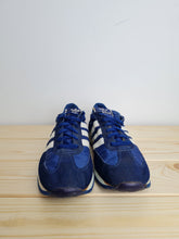 Load image into Gallery viewer, Adidas Nevada 1982 UK 5.5 vintage trainers blue/white
