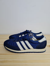 Load image into Gallery viewer, Adidas Nevada 1982 UK 5.5 vintage trainers blue/white
