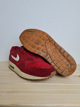 Load image into Gallery viewer, Nike Air Max 1 Essential Gym Red UK 8.5
