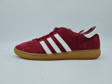 Load image into Gallery viewer, adidas Originals Samoa 2015 Island Series UK 10 Preloved
