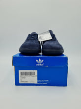 Load image into Gallery viewer, adidas Originals Samba United Arrows UK 9.5 2018 BNIBWT
