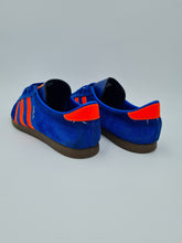 Load image into Gallery viewer, 08 adidas Dublin City Series UK 10 Preloved OG Box
