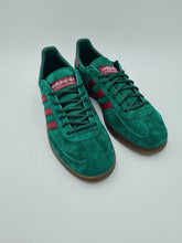 Load image into Gallery viewer, 2022 adidas Originals Handball Spezial UK 10.5 Green Burgundy BNIB
