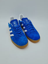 Load image into Gallery viewer, 2022 adidas Originals Gazelle Indoor Bluebird UK 10 BNIB
