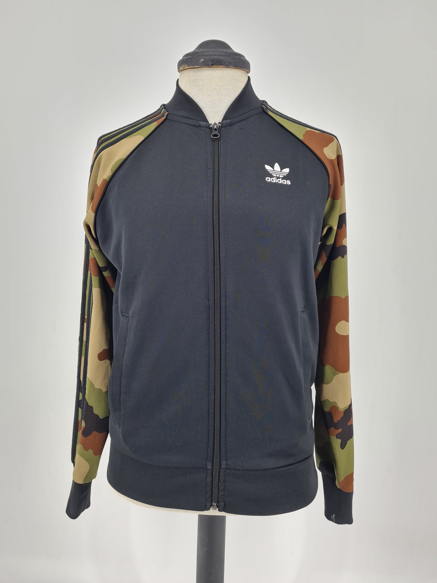 Adidas camo sst on sale