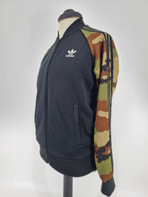 Load image into Gallery viewer, 2016 adidas Originals Camo SST track top S
